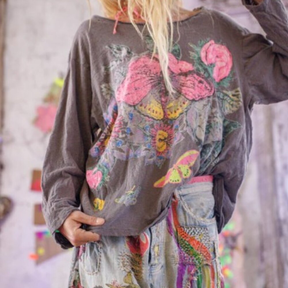 Magnolia Pearl Flor De La Pasion Viggo Tee